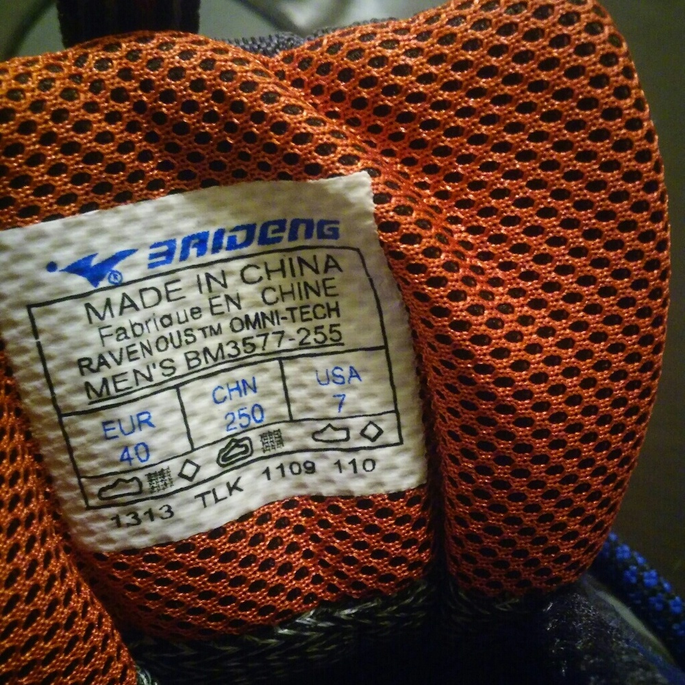 Boots - Picture 5 of 5